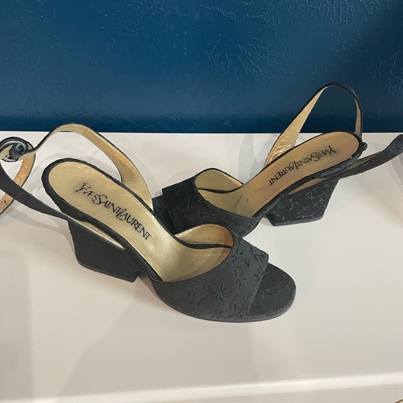 YSL block heels - Picture 2 of 4